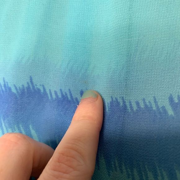 Ann Taylor Blue Sleeveless Button Down Blouse - Picture 7 of 7